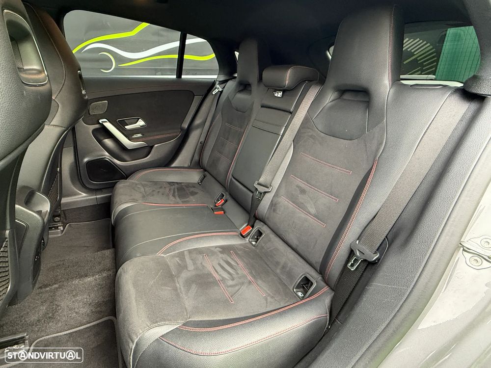 Mercedes-Benz CLA 200 d Shooting Brake AMG Line Aut. - 24