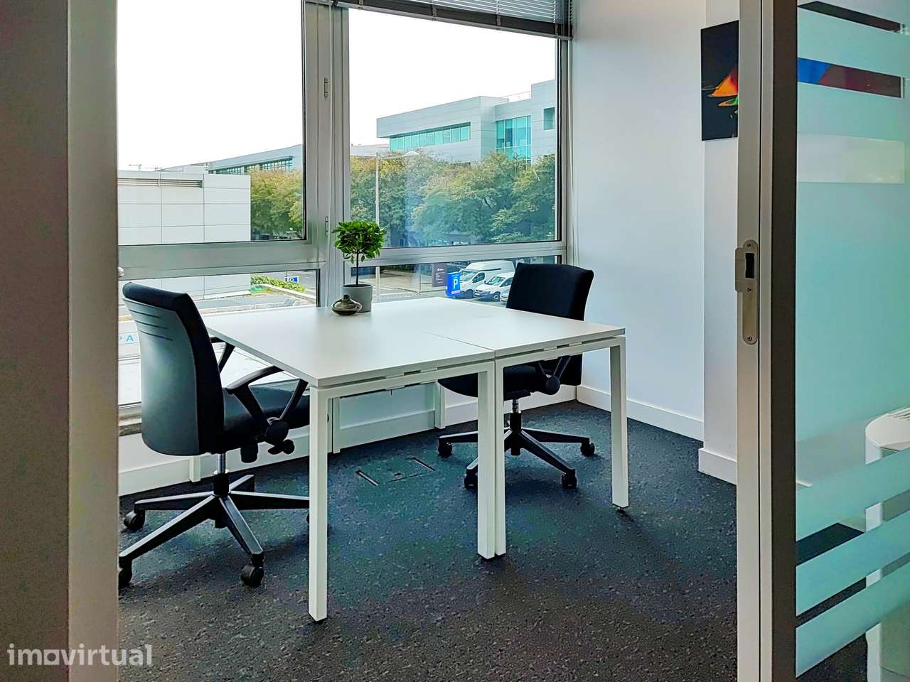 Acesso à adesão de escritório – Regus Oeiras, Lagoas Park - Grande imagem: 3/10