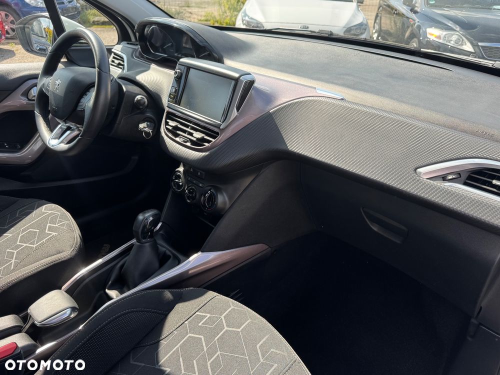 Peugeot 2008 120 VTI Active - 17