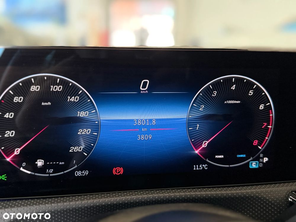 Mercedes-Benz CLA 200 AMG Line 7G-DCT - 13