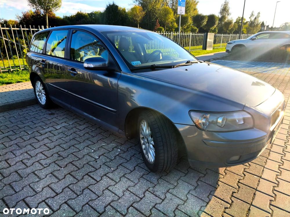 Volvo V50