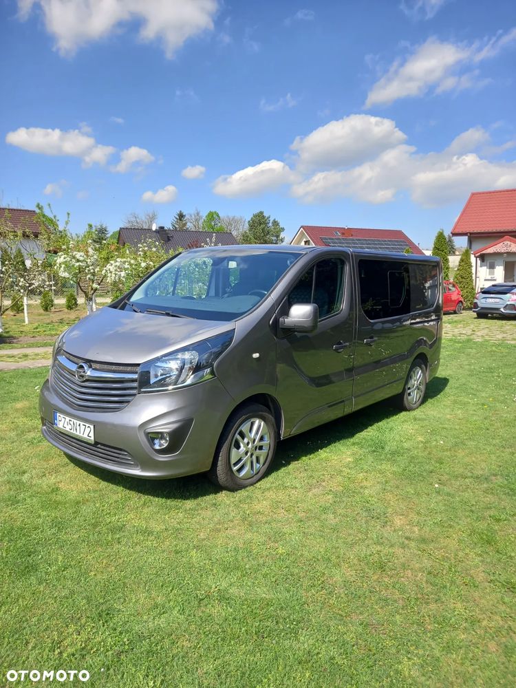 Opel Vivaro - 1