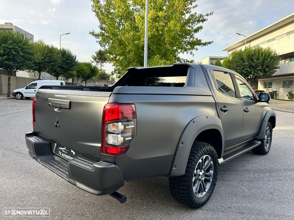 Mitsubishi L200 - 12