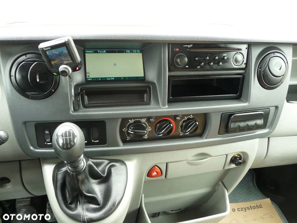 Renault Master - 10