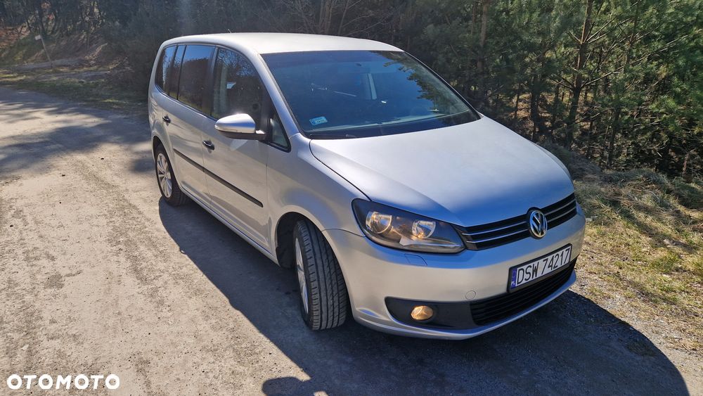 Volkswagen Touran 1.6 TDI DPF DSG Highline - 9