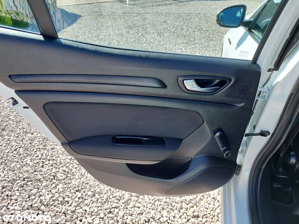 Renault Megane ENERGY TCe 100 INTENS - 27