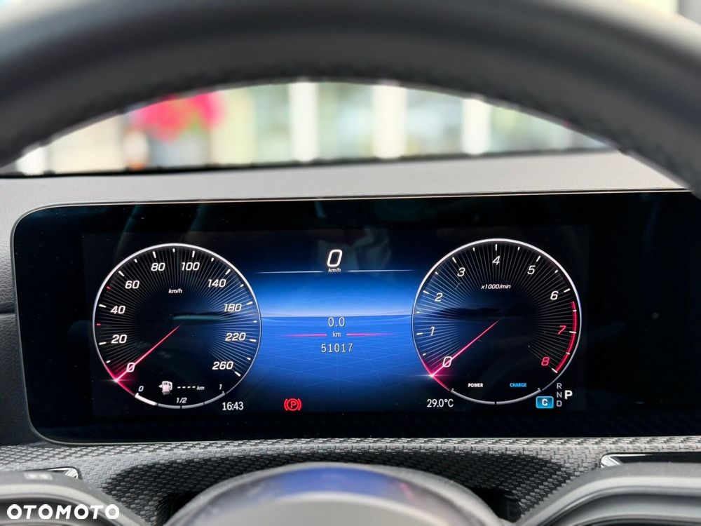 Mercedes-Benz CLA 200 Progressive 7G-DCT - 15