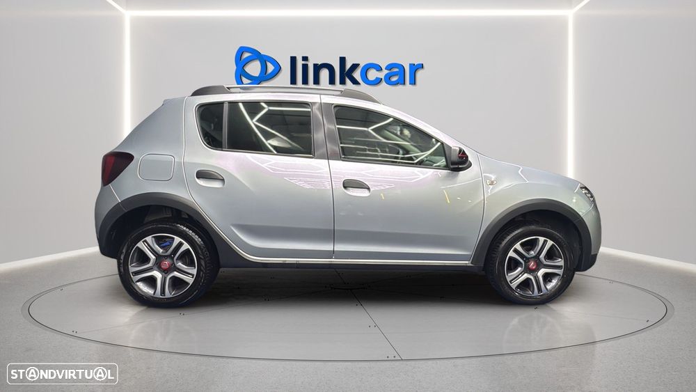 Dacia Sandero 0.9 TCe Stepway - 6