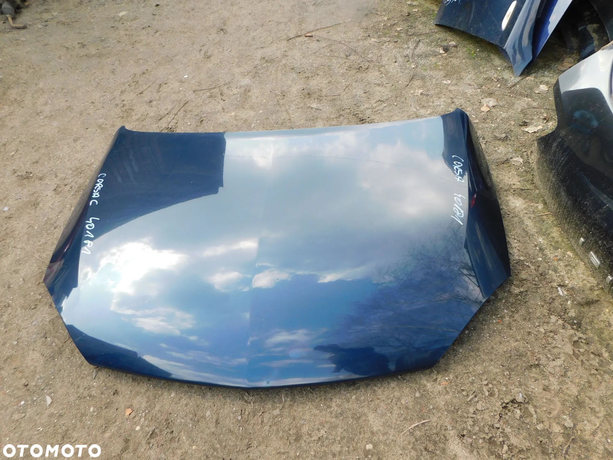 opel corsa C maska   nr 40181 WYSYŁKA - 1