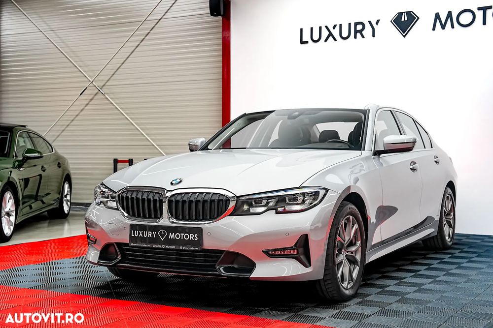 BMW Seria 3 318i Aut. - 13