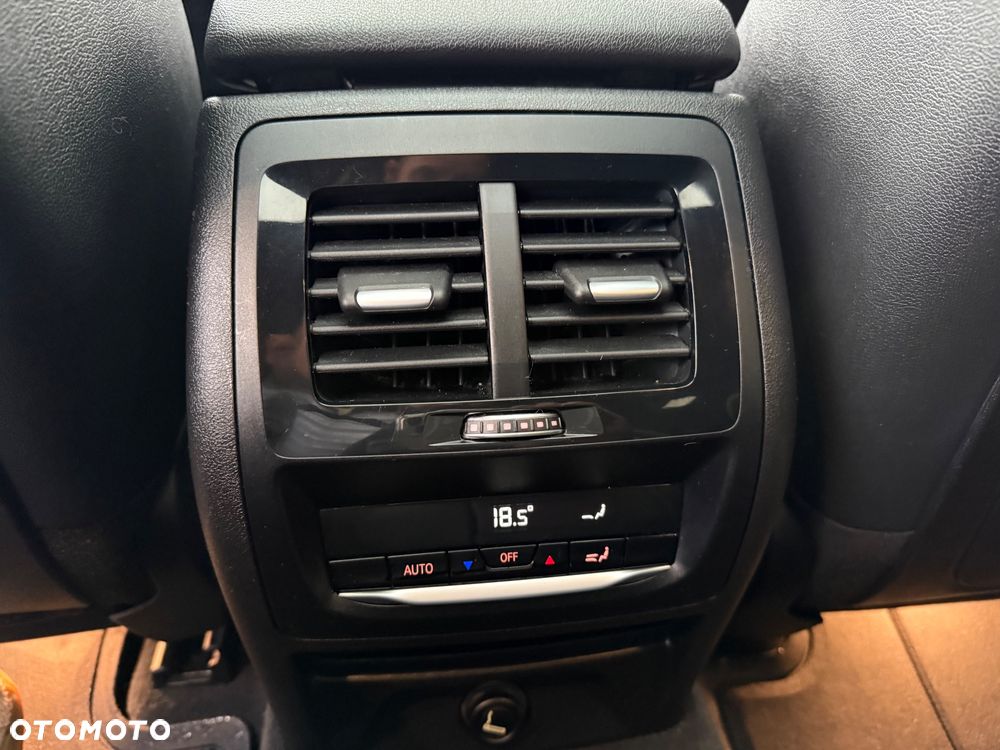 BMW X4 xDrive30i GPF xLine sport - 15