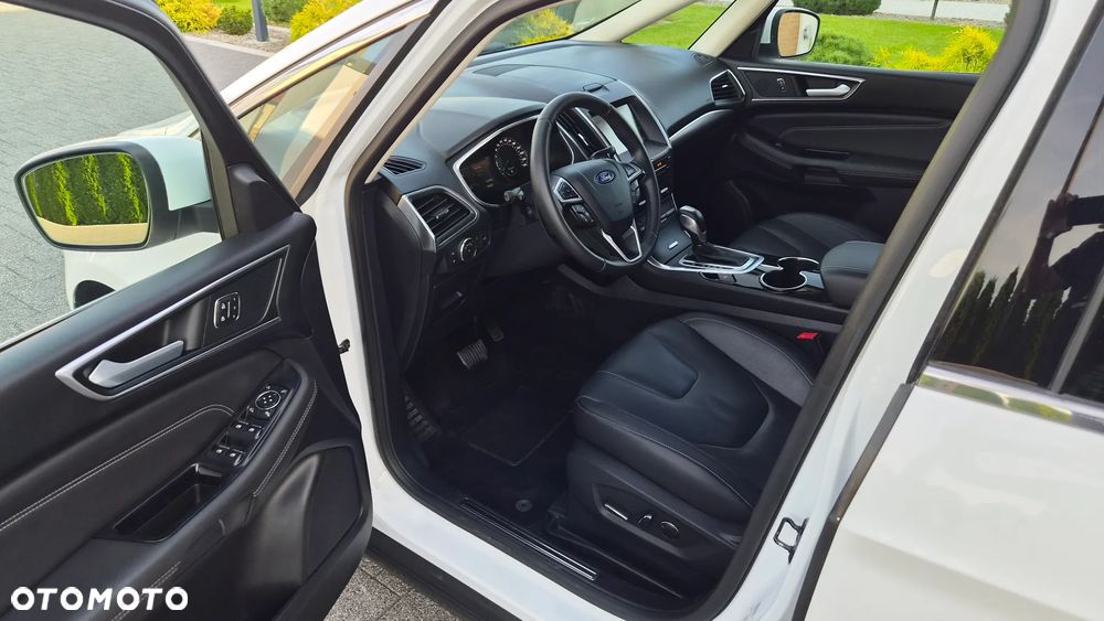 Ford S-Max 2.0 TDCi 4WD Titanium PowerShift - 6