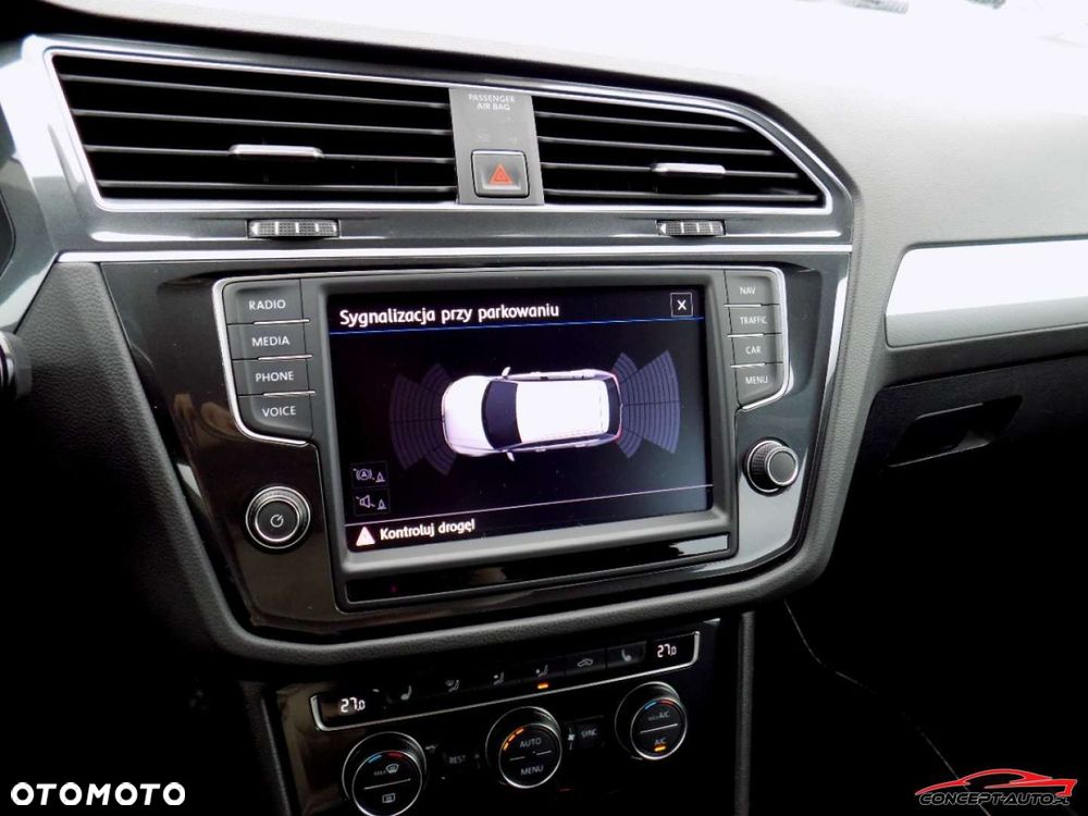 Volkswagen Tiguan - 27