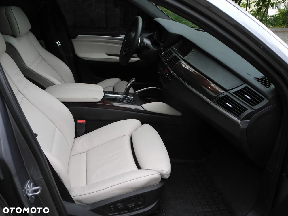 BMW X6 xDrive35i M Sport Edition - 15