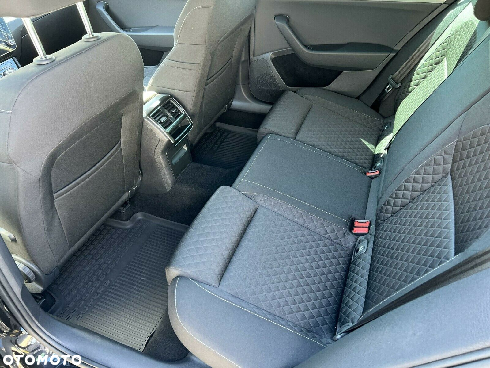 Skoda Superb - 11