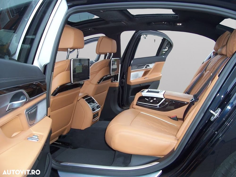 BMW Seria 7 745Le xDrive - 9