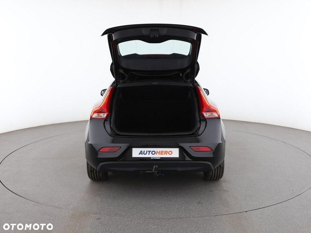 Volvo V40 T2 Drive-E Momentum - 19