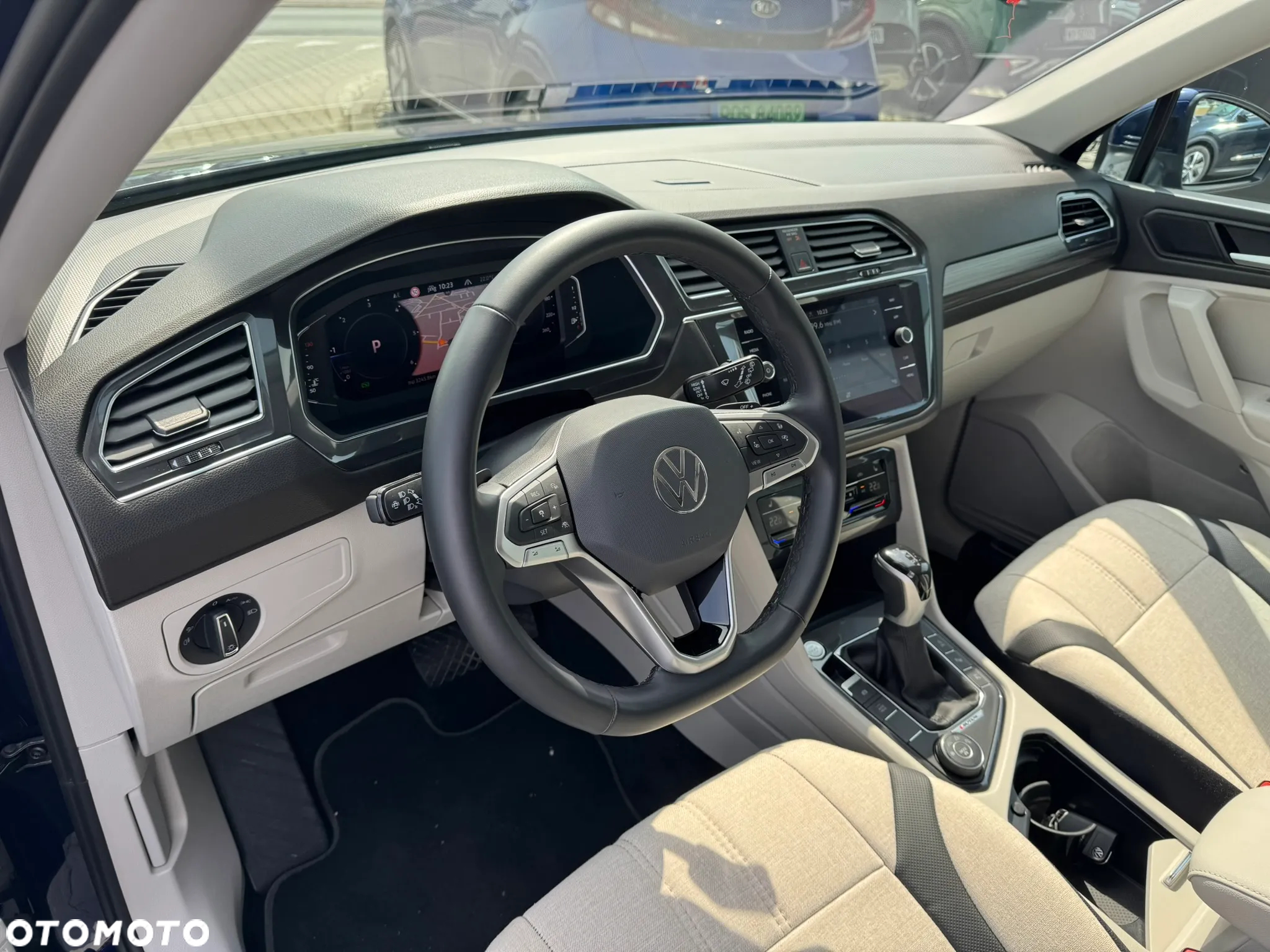Volkswagen Tiguan 2.0 TDI SCR 4Mot Elegance DSG - 9