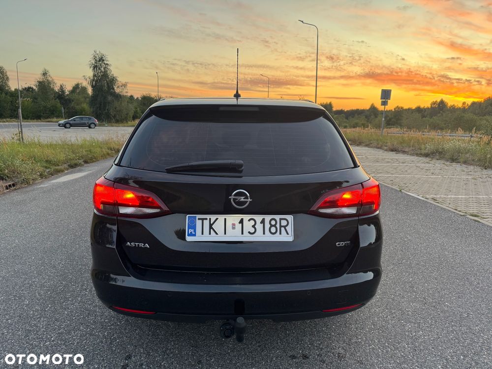 Opel Astra 1.6 CDTI Active - 12