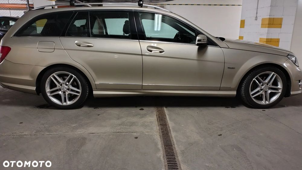 Mercedes-Benz Klasa C 220 CDI 7G-TRONIC Avantgarde Edition - 14