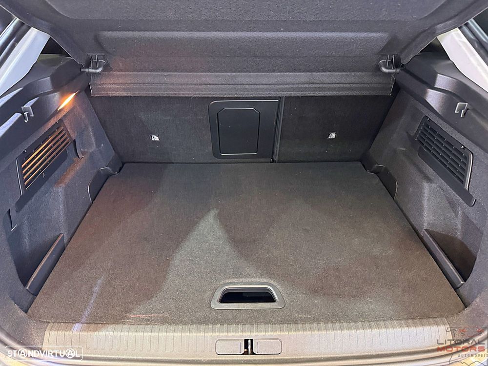 Citroën C4 1.2 PureTech Shine - 11