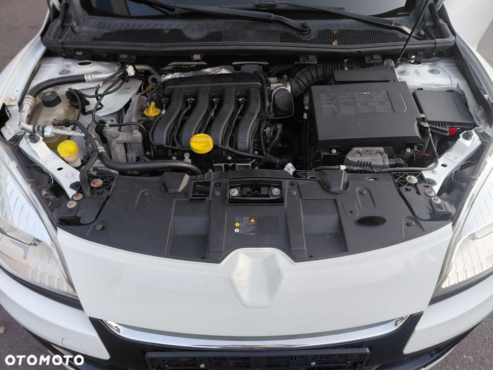 Renault Megane 1.6 16V 110 LIMITED - 12