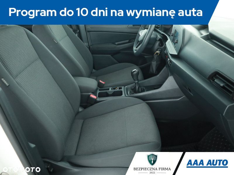 Volkswagen Caddy - 9