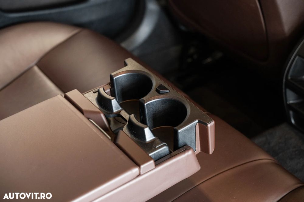 BMW Seria 5 525d xDrive Aut. Luxury Line - 12