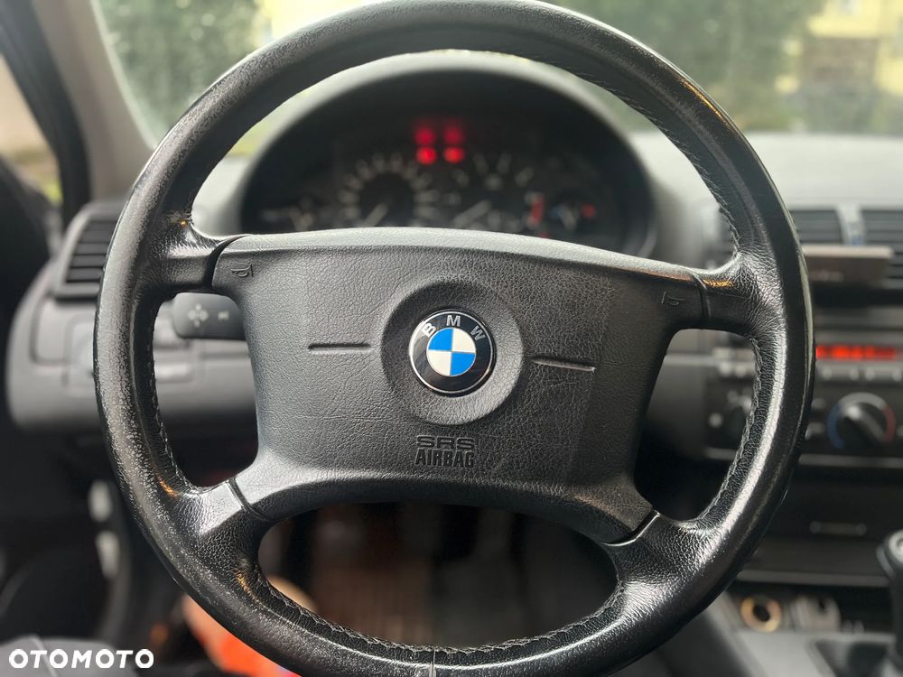 BMW Seria 3 - 12