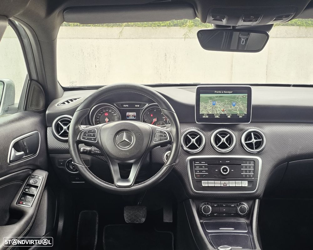 Mercedes-Benz A 200 d 7G-DCT Urban - 15