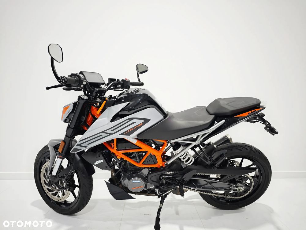 KTM Duke - 5
