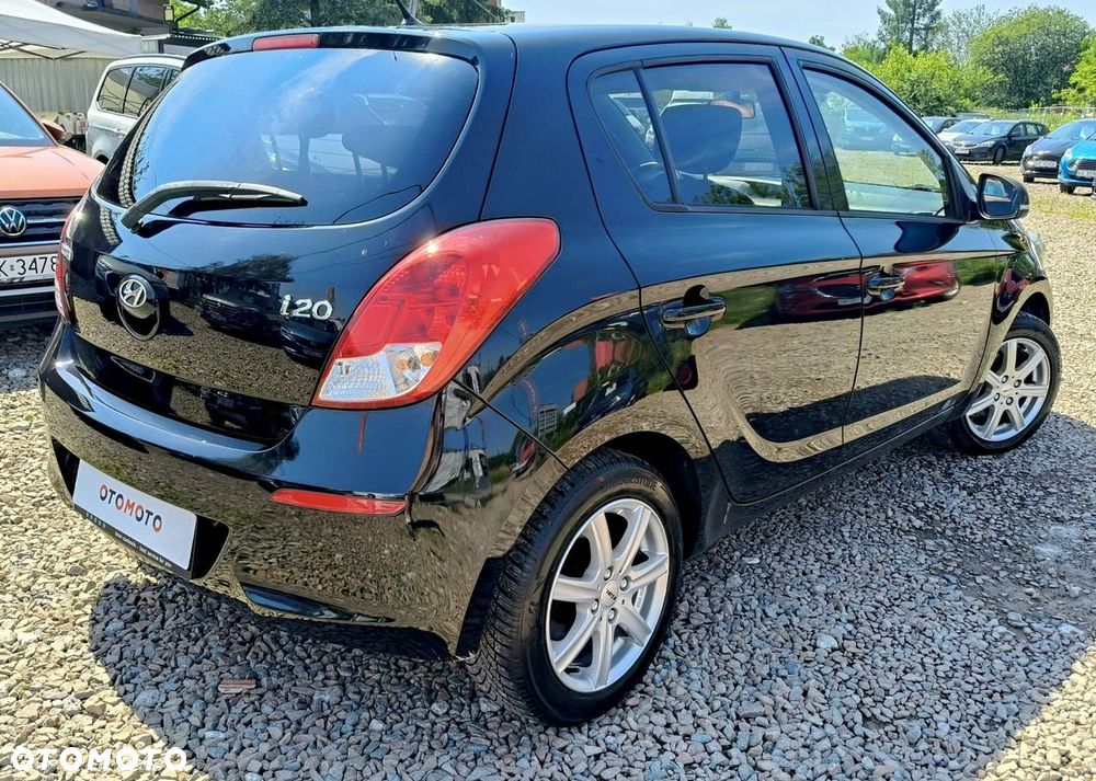 Hyundai i20 - 3