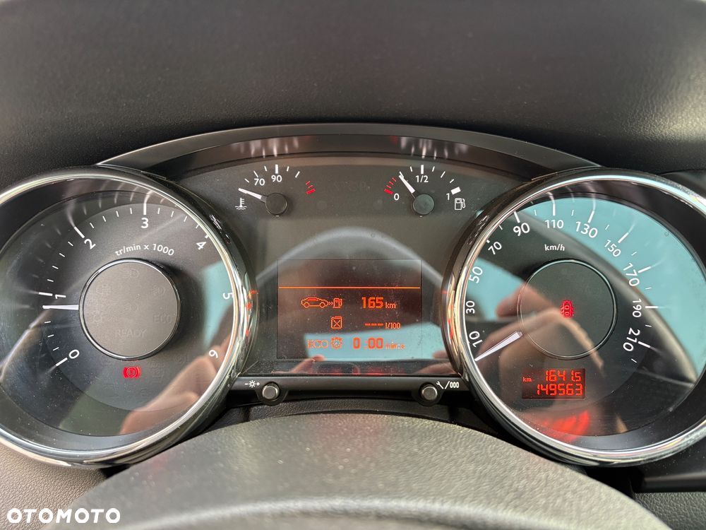 Peugeot 3008 2.0 HDi Premium+ - 28