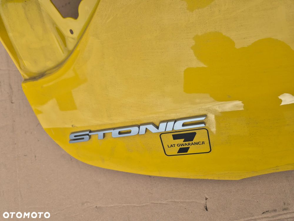 KIA Stonic tylna klapa. - 6