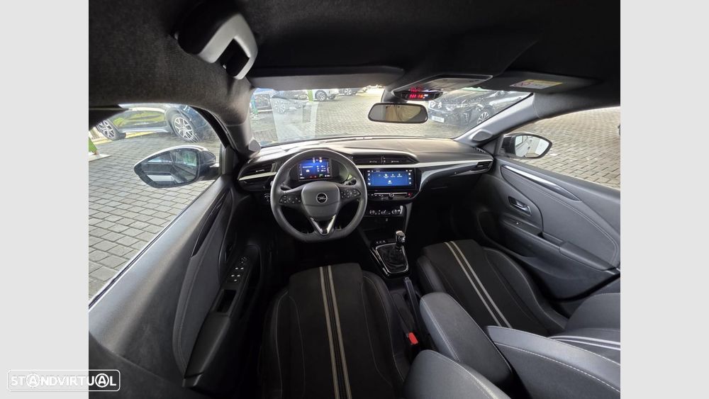 Opel Corsa 1.2 T GS - 9