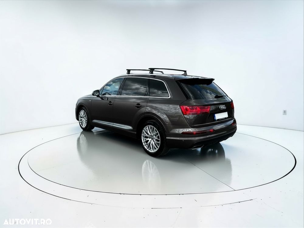 Audi Q7 - 4