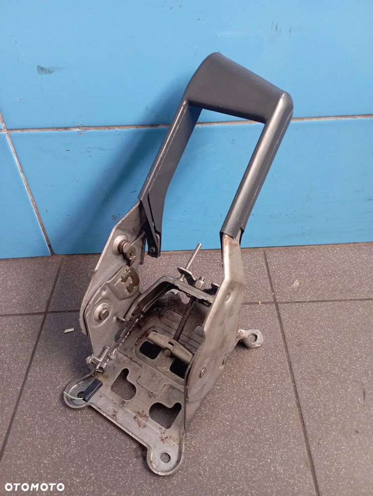 Dźwignia hamulca ręcznego Renault Megane II 8200273002 - 1