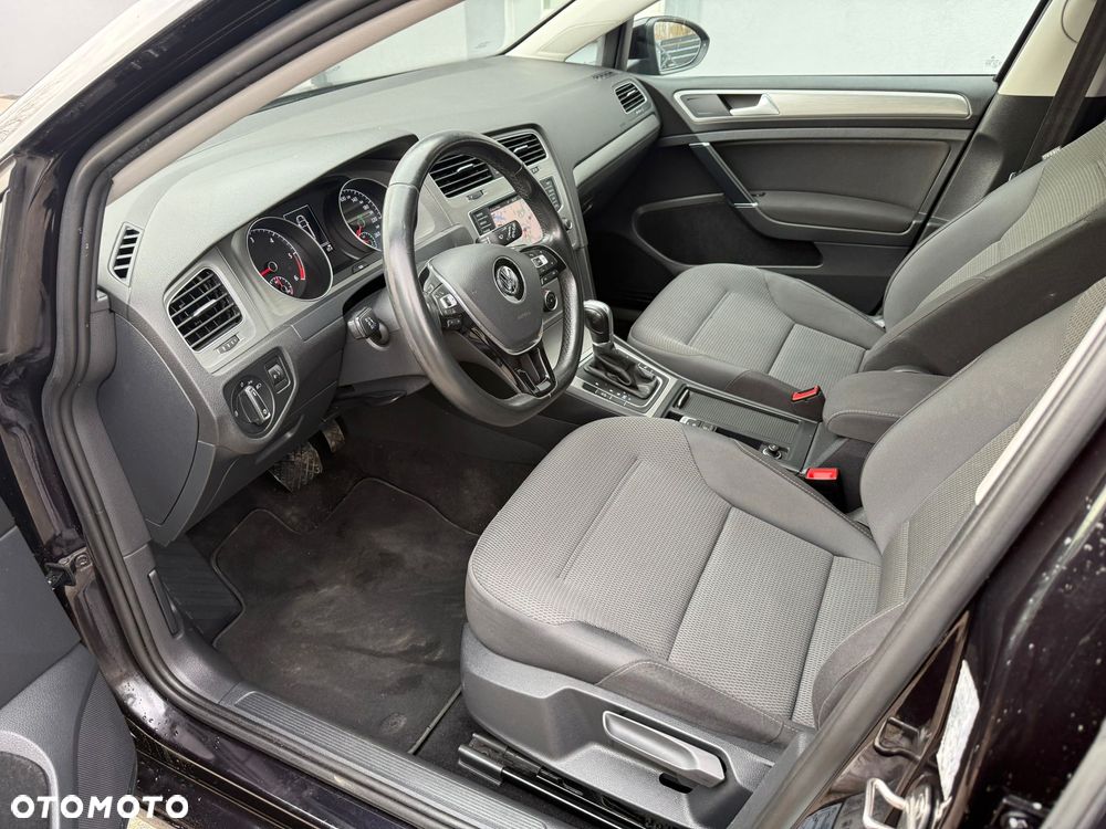 Volkswagen Golf 1.6 TDI BlueMotion Technology DSG Comfortline - 6