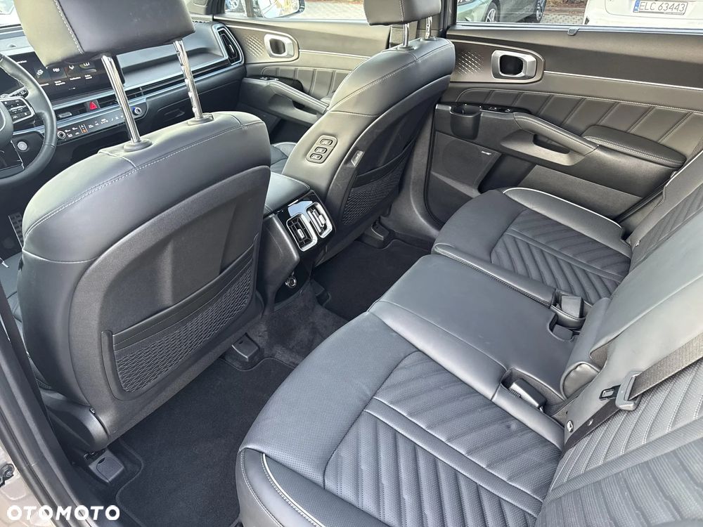 Kia Sorento 2.2 CRDi Prestige Line AWD DCT 7os - 29