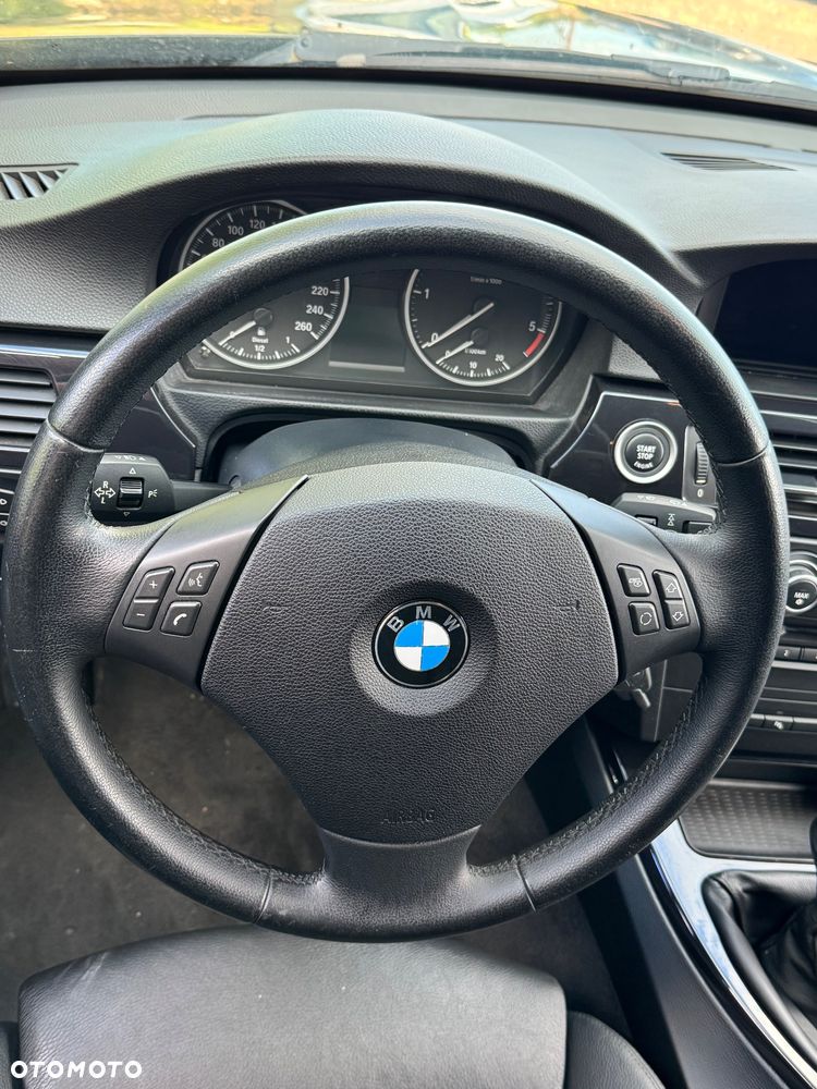 BMW Seria 3 320d Blue Performance Sport Line - 16