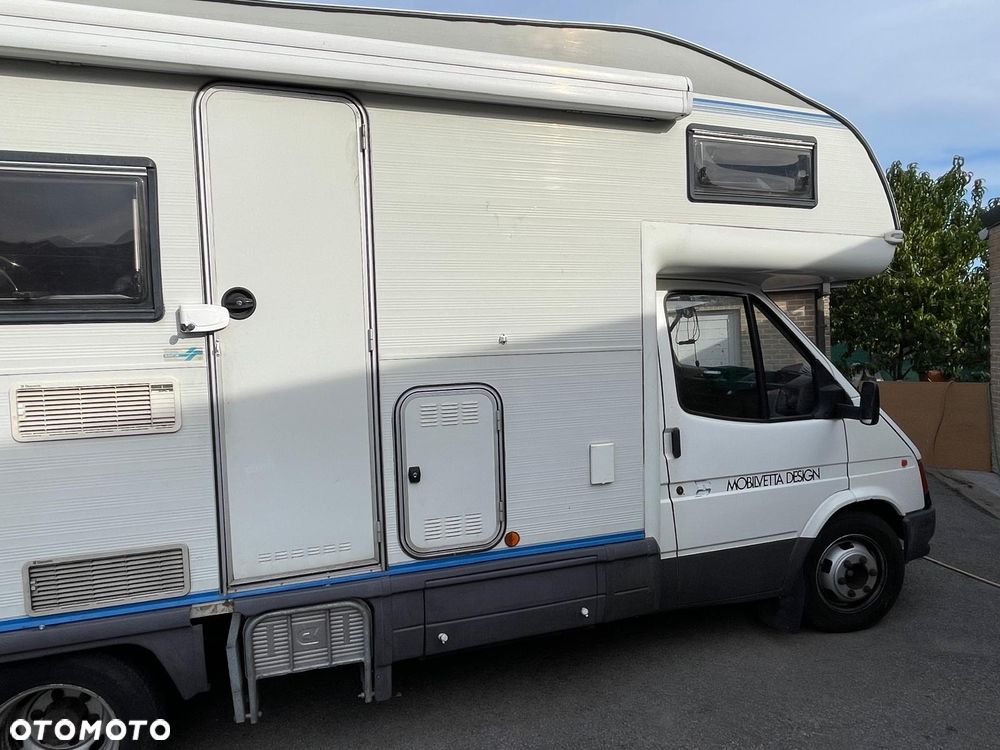 Ford Transit - 24