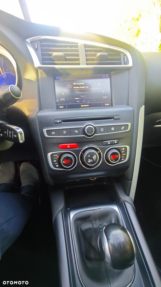 DS Automobiles DS 4 - 8