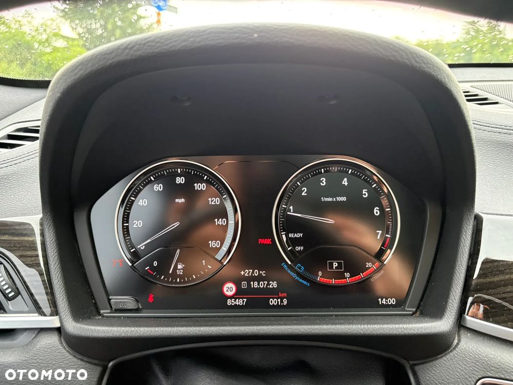BMW X1 - 16