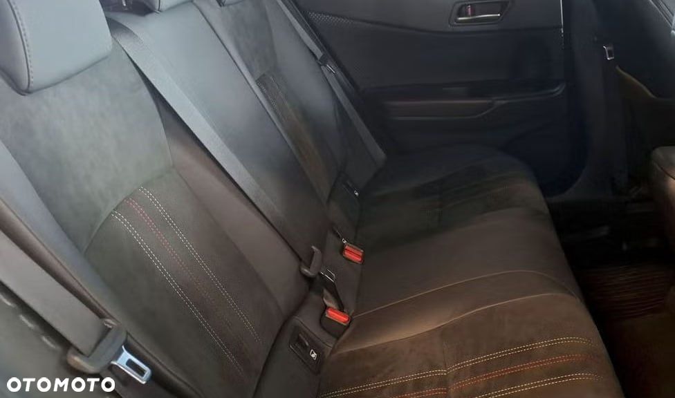 Toyota C-HR 2.0 Hybrid Style - 10