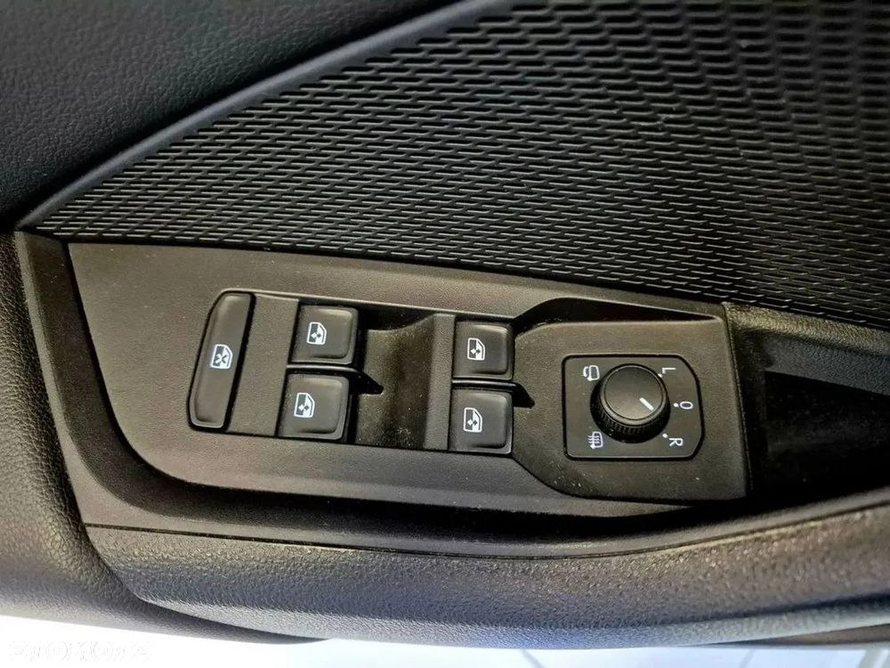 Skoda Octavia 1.5 TSI ACT Ambition - 26