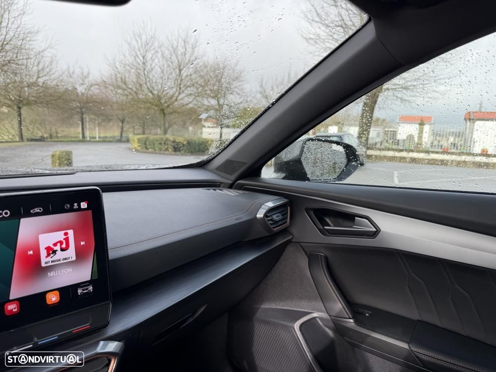 Cupra Formentor 1.4 e-Hybrid DSG VZ - 23