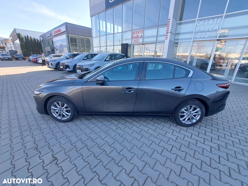 Mazda 3 G122 MHEV Plus - 4