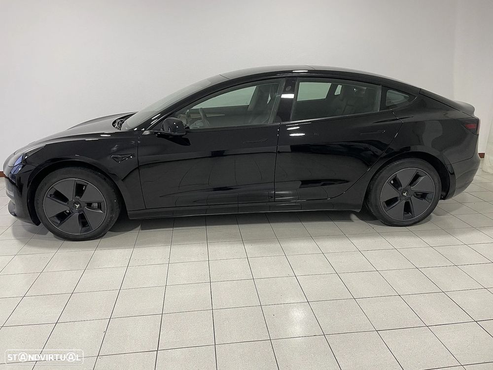 Tesla Model 3 Long Range Tração Traseira - 3
