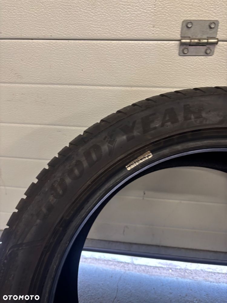 4x Opony Wielosezon 245/45/19 GoodYear Vector 4 Seasons - 4