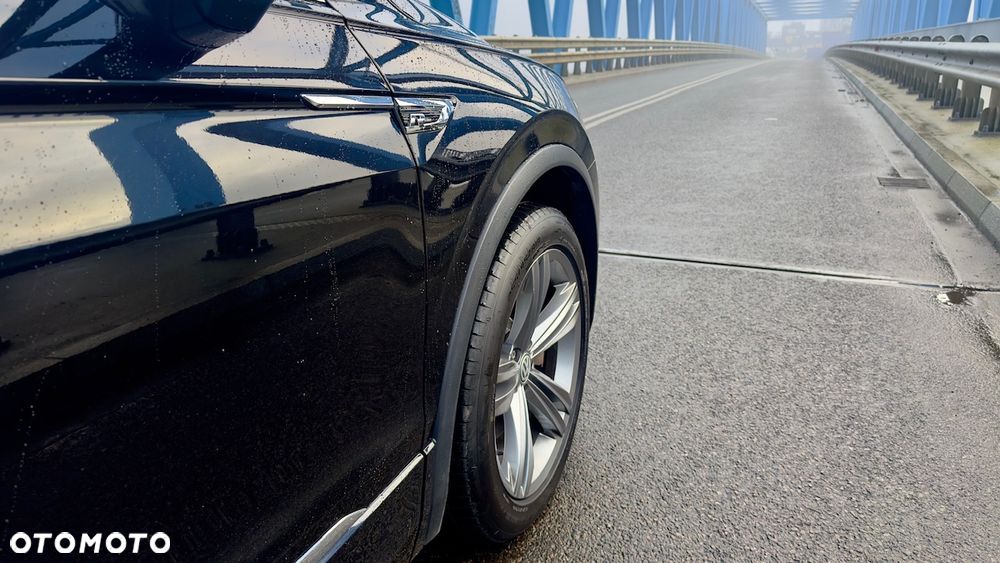 Volkswagen Tiguan 2,0 TSI OPF 4Motion DSG R-Line - 6